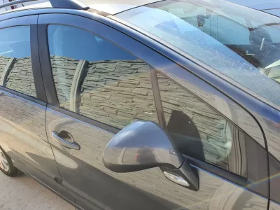 Geam usa peugeot 308 d.f